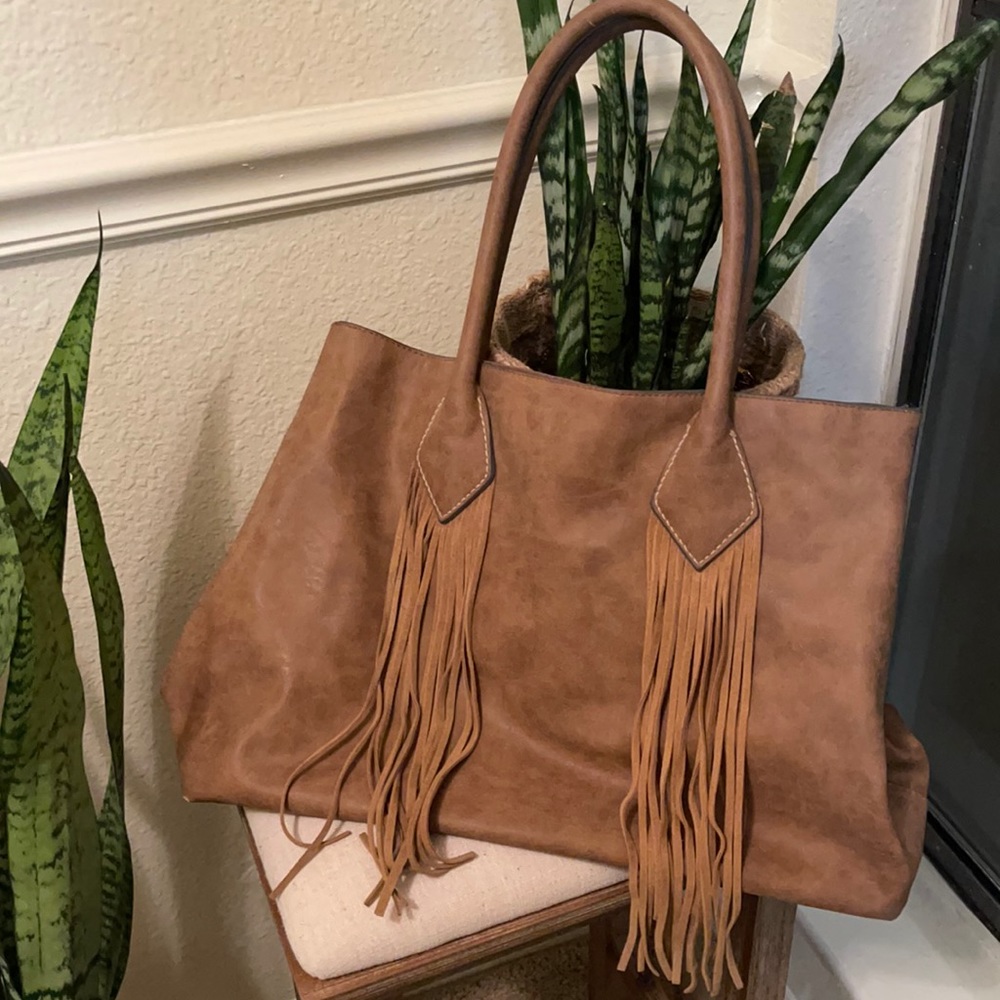 Fringe Tote